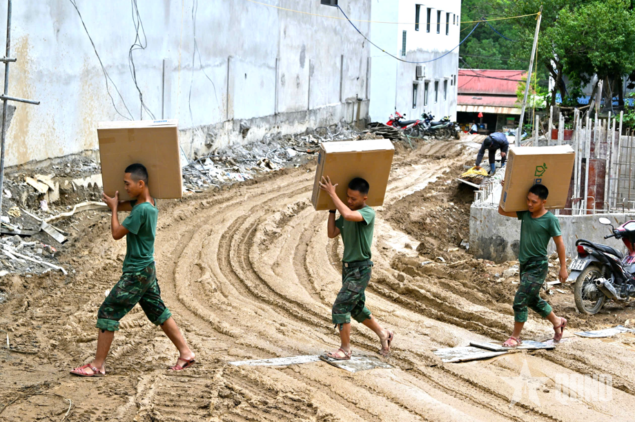 Ngôi trường mới ở Bát Mọt